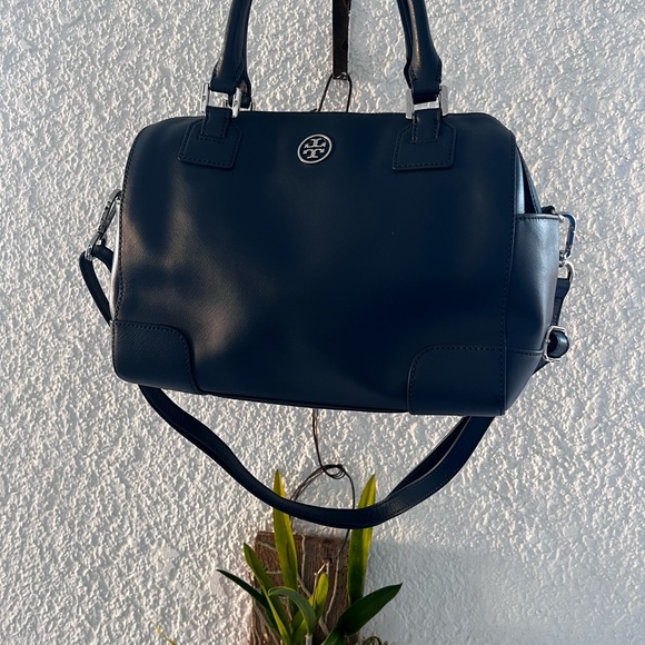 Tory Burch Robinson Bowler Bag - Picture 11 of 15